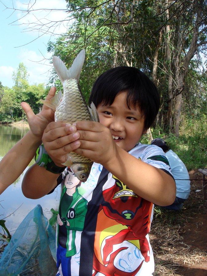 ถึงกับต้องย้ายบ่อ....แล้ว ....น้องนาภูมิ ได้เฮ กะปลารับแขก....เบาๆจ้า....เดียวซ์ ใส้ทะลัก :grin: :la