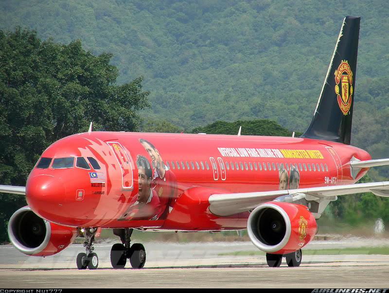 สายการบิน Air Asia 
ทะเบียนเครื่องบิน 9M-AFC 
แบบเครื่องบิน Airbus A320-214 
เที่ยวบิน AK896 
เส