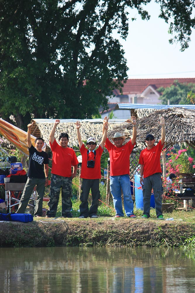 สวัสดีครับน้าดนัย

--------------------------
ขอพักตรงนี้ไว้ก่อนนะครับ  รูปช่วงตกปลาไม่มีเลย....ม