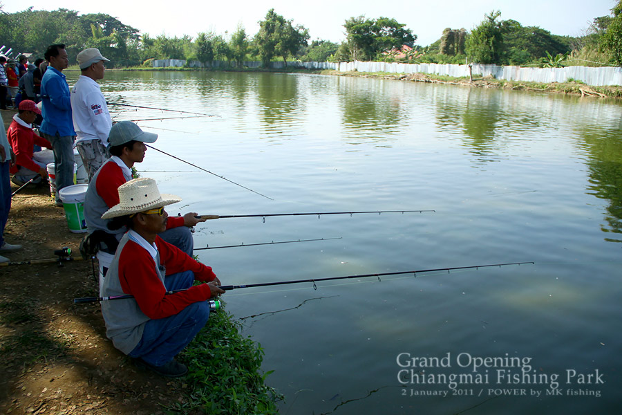 

บรรยากาศการแข่งขันครับ



 :grin: :grin: :grin: