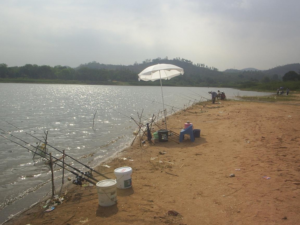 บรรยากาศในตอนเช้าอากาศดีมาก
แต่ฝนทำท่าจะตกแล้วครับ :cry: