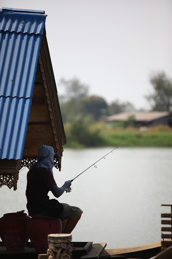 น้าอัดก็ขอร่มหัวเรือล่ะกันครับ   :cheer: