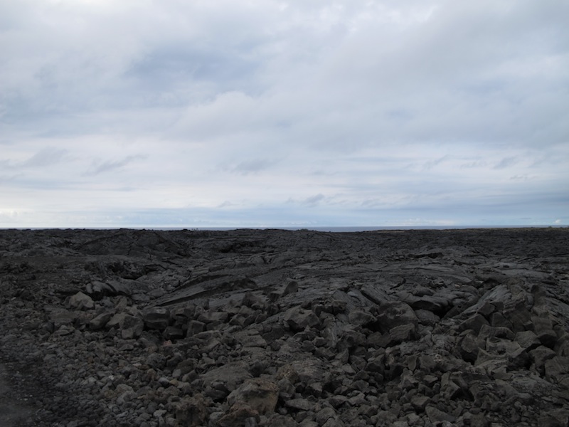 Kona หรือ Big Island เป็นเกาะที่ใหญ่ที่สุดครับ แต่มีอายุน้อยที่สุด เค้า บอกว่า หมู่เกาะ ฮาวายเกิดขึ้