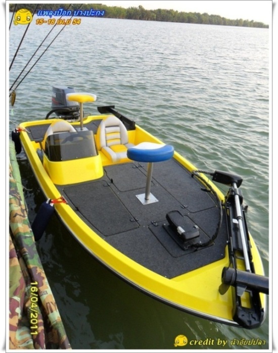  :cool: :cool: :cool: เรือ Bass Boat 13 ฟุต โมลด์ช่างหลานพร้อมมอเตอร์ไกด์ฟุต 43 ปอนด์ เบาะตีปลาหัวแล