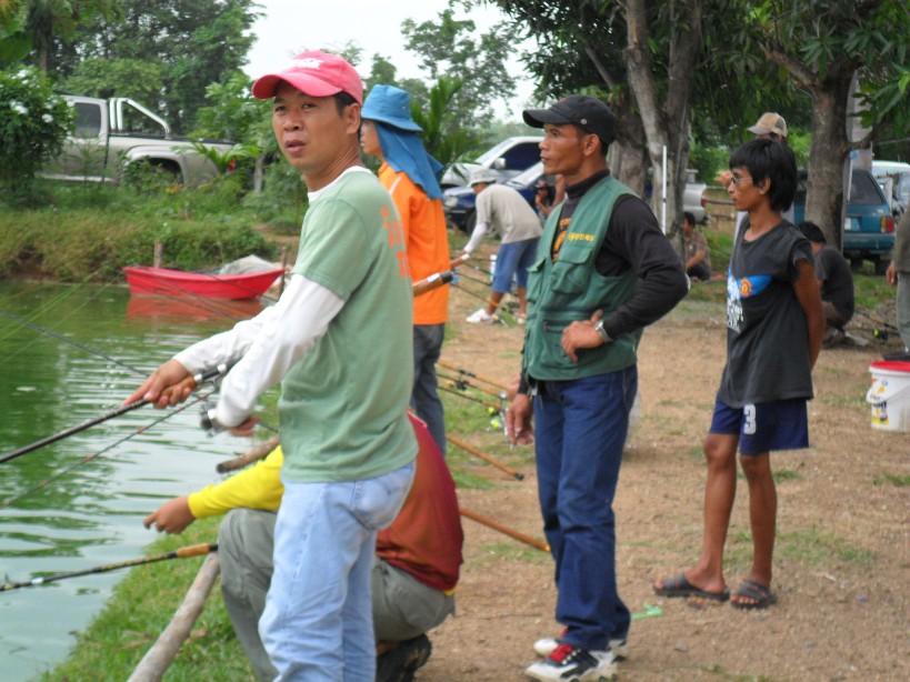 น้าจักรินทร์ ทีมงานวังทองหลาง วันน