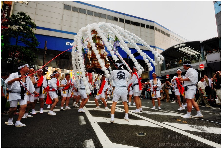 มาชมภาพกันต่อที่เมือง Funabashi เป็นงานเทศกาลในช่วงฤดูร้อนลักษณะของการจัดงานก็คล้ายๆกันกับที่ Sawara