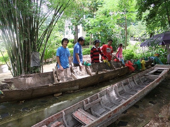 เรือตะเคียนอายุมากกว่า100ปี