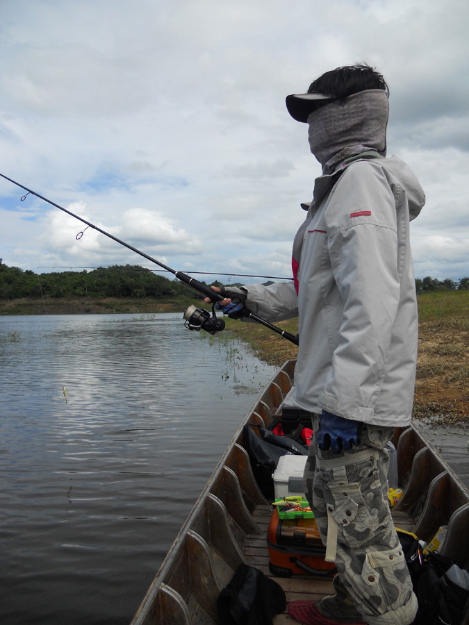 15:08  :love:

เม่น

คันทดสอบ Bassion แบลงค์ทดสอบ 15-30LB 6'6"

รอก Morethan Branzino 3000
