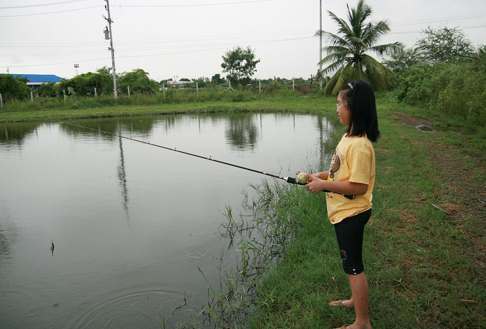 แปปเดียวโดนยึดเลยครับ เฮ้อ เอามาคันเดียวด้วย :sad: :sad: