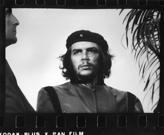 ภาพที่ 4
Alberto Korda  Che Guevara
อัลเบอโต คอร์ดา  เช กูวารา นายแพทย์นักปฏิวัติ

อัล เบอโต คอร