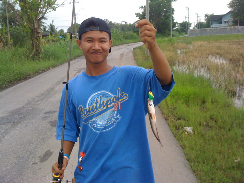 หล่อไป 1 ภาพอีกแล้ว  :grin: