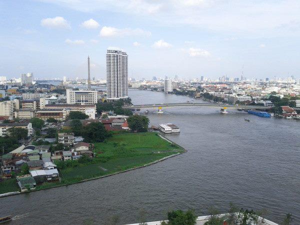  [b]กรมทางหลวง  22/10/2554 ภาพแม่น้ำเจ้าพระยา กับ สะพานพระปิ่นเกล้า 14:40 ขอบคุณภาพจาก  twitter @may