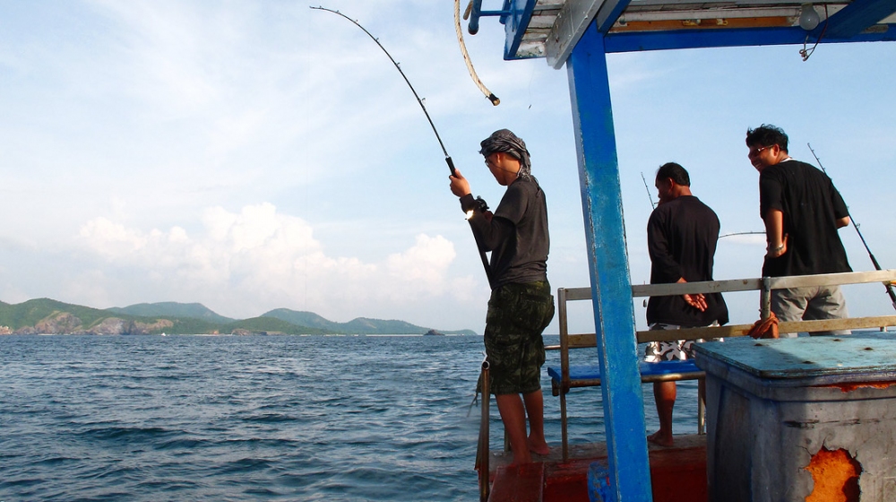 ที่ท้ายเรือ .. น้าโอ ร่มเกล้า ได้มีโอกาส แก้ตัว