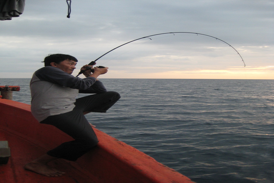 ทุกคนในเรือบอกเบาๆพี่ชีพเดี๋ยวคันหัก :laughing: