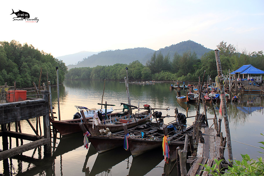 บรรยากาส ท่าเรือ ยามเช้า นะครับ

สวยไหม ครับ    :grin: :grin: :grin: :grin: