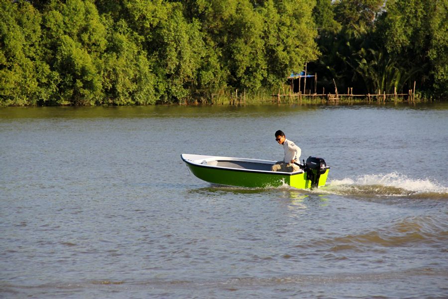 โดยรวมแล้ว สมรรถนะ ตัวเรือ ถือว่าดีมากครับ มีความเสถียร ขณะวิ่งดีมาก
