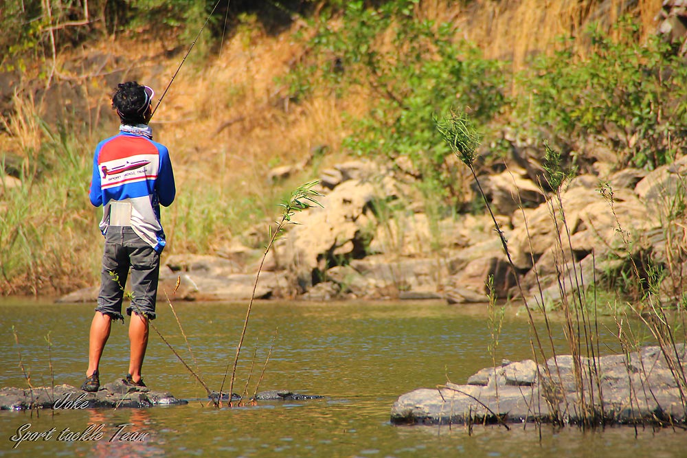 เดินหวดอยู่ตามแก่งหินอยู่พักใหญ่เงียบกริบ :cool: :cool: :cool: :cool: :cool: :cool: :cool: