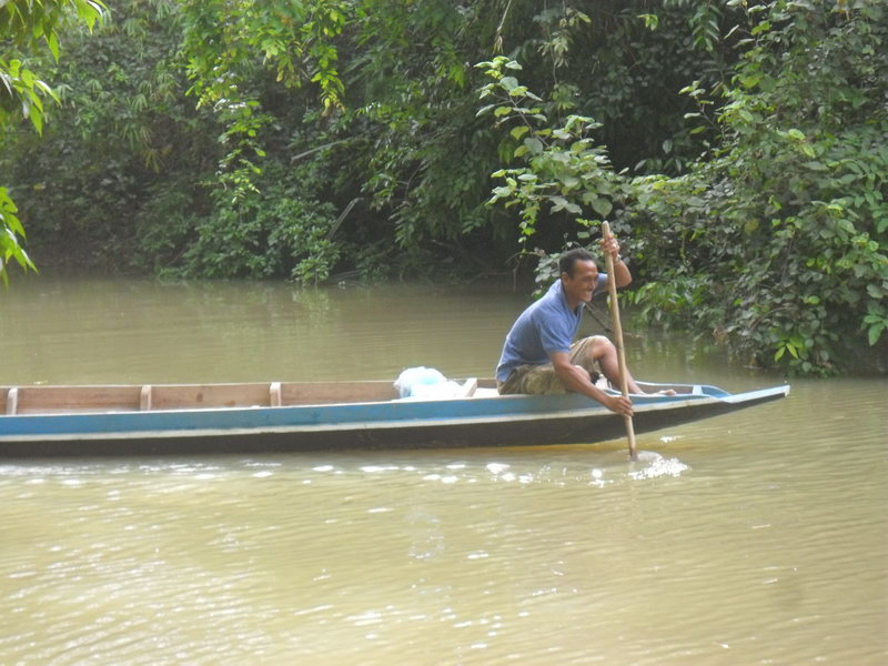 เอ๊ะ -- บังหีบ -- เอาเรือออกมาทำอะไรน๊าาาาาาาาา  :ohh: :ohh: