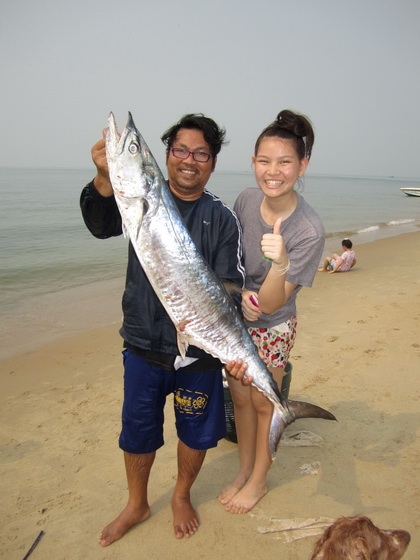 สุดท้าย..คู่กับสาวญี่ปุ่นแบบเดียวๆไปเลย..หน้างี้สุดปลื้มเลยนะตุ้ยมาลิน...ขอจบแค่นี้นะครับ..ถ้ากู้คลิ