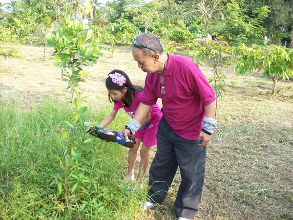 138  บางพระ

กระแสธรรมนำเพื่อน
มาปลุกจิตย้ำเตือนเรื่องกรรม
ใครทำใครได้
