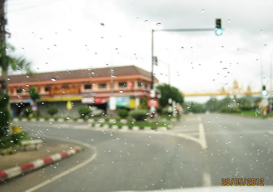  [b][center]:love:ว้าวววววว ฝนลงเม็ดแล้ว พรุ่งนี้มีลุ้น:love: [/center][/b] 