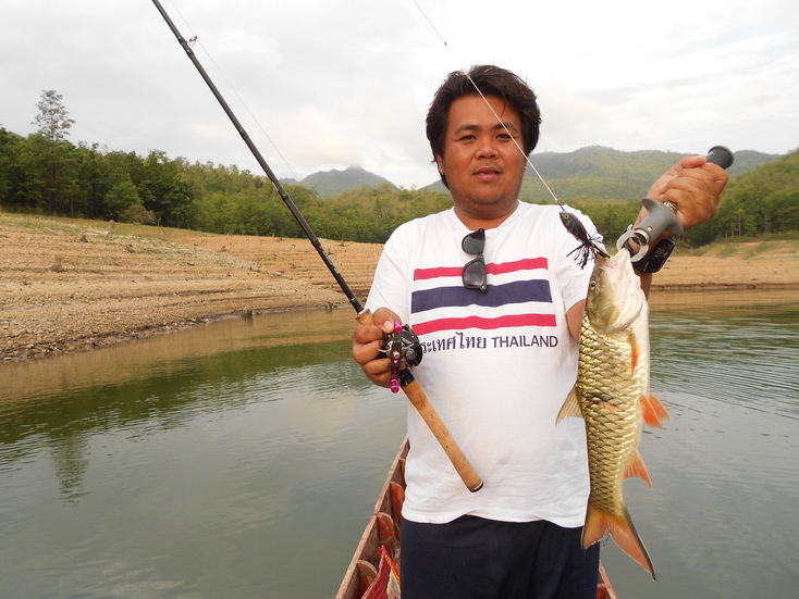 สรุปทริปนี้ปลากัดดีคับแต่ส่วนมากจะหนักไปทางกัดไม่โดนคับ
สุดท้ายนี้ขอขอบคุณน้าๆๆทุกท่านที่สละเวลาตาม