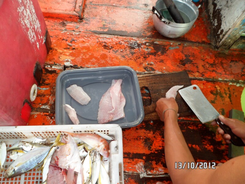 แร่ปลาอังเกยทำปลาดิบกันครับ  :love: