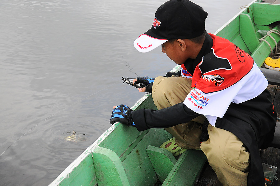 ปล่อยได้เลย ให้เห้ฯจะๆว่าเราปล่อยจริงๆ เพราะเราคือ  [b]Actionlure Beyond Fishing [/b] :grin: :grin: 