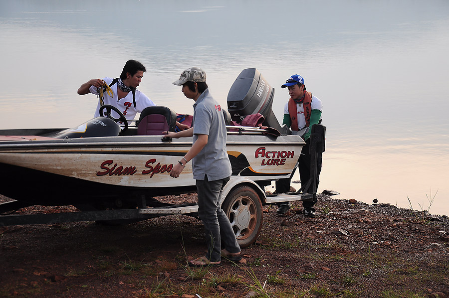 รอก็แต่เรือขนเกลือลำนี้แหล่ะ อืดอาดจริงๆ :grin: :grin: :grin: :grin: