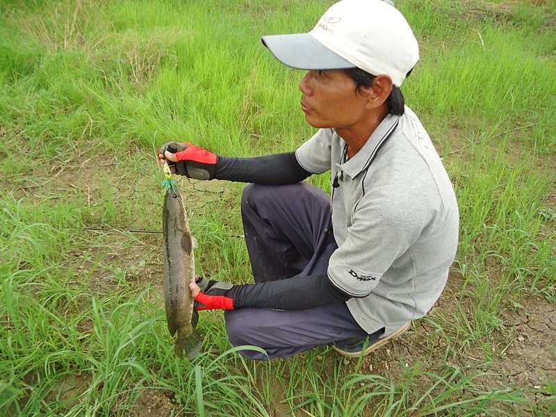 สุดยอด..จริงๆ  คน..คนนี้  !!!    :cool: :cool: :cool:

 :cheer: :cheer: :cheer: :cheer: