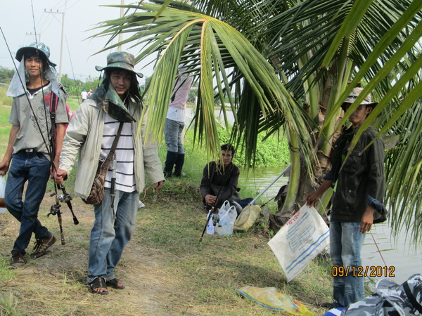 ภาพบรรยากาศของการรอกันทำกิจกรรมตอนเย็นครับผม