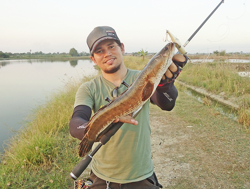 โอ้ว..ไอช่อนดุ  กัด  [b]Pop 9 cm. Rapala[/b]   :ohh: :ohh: :ohh:

 :grin: :grin: :grin: :grin: :gr