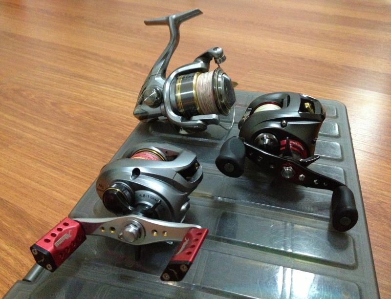 รอกเทพๆของผม 
Shimano Aldebaran Mg 5.8
Daiwa Steez 100SHA 7.1
Shimano Nasci 2500
   :grin: :grin