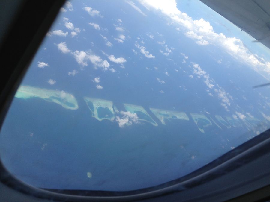 ภาพหมายที่เราตกปลาจากบนเครื่องบินครับ ตีป๊อบใส่ขอบ Reef ด้านล่าง