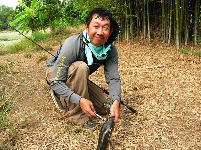 ยิ้มครับ ใหญ่กว่า ยิ้มเลยครับ :laughing: :laughing: :laughing: :laughing: :laughing: