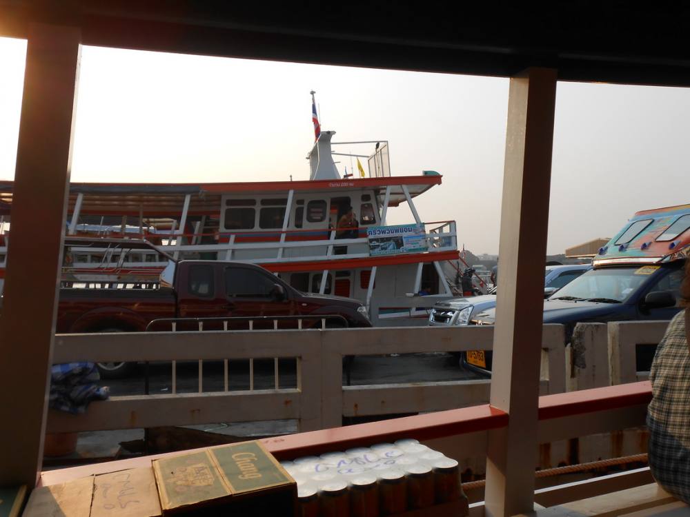 บรรยากาศยามเช้าที่ท่าเรือแหลมบาลีฮาย :blush: