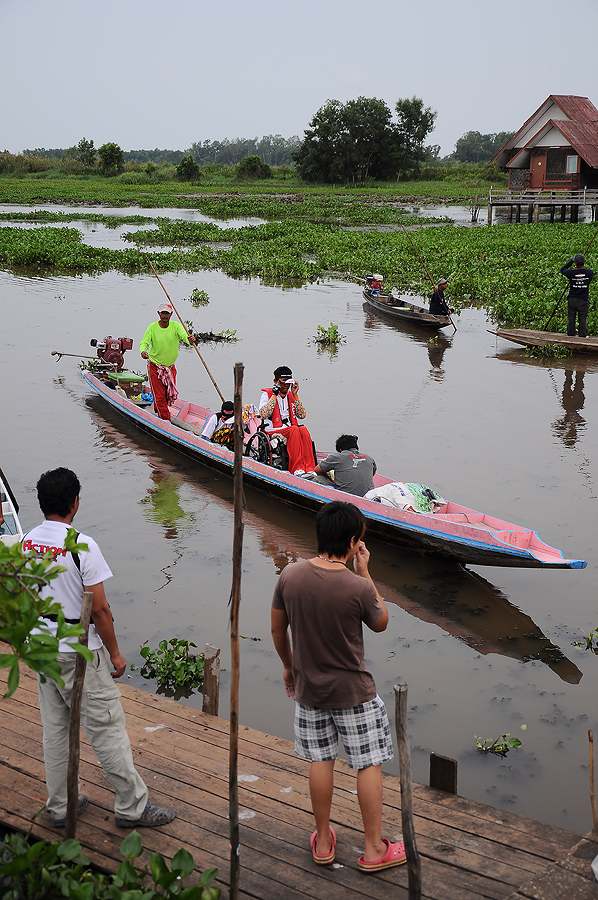 และเรือลำสุดท้ายก็กลับเข้าฝั่งมา :grin: :grin: :grin: :grin: