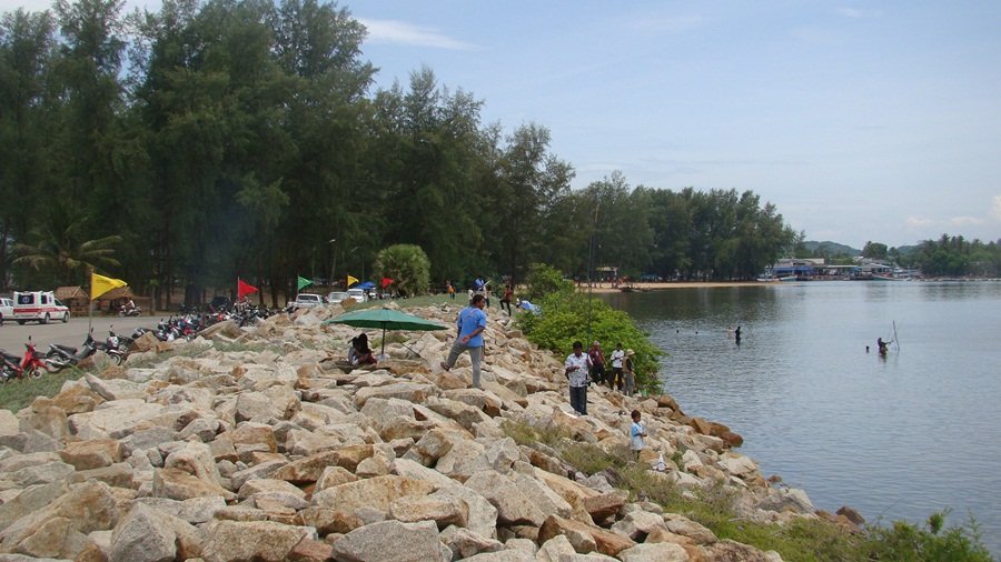   บรรยากาศในการแข่งขันตกปลาชายหาด สวยงามน่าสนใจมั๊ยครับ :laughing: