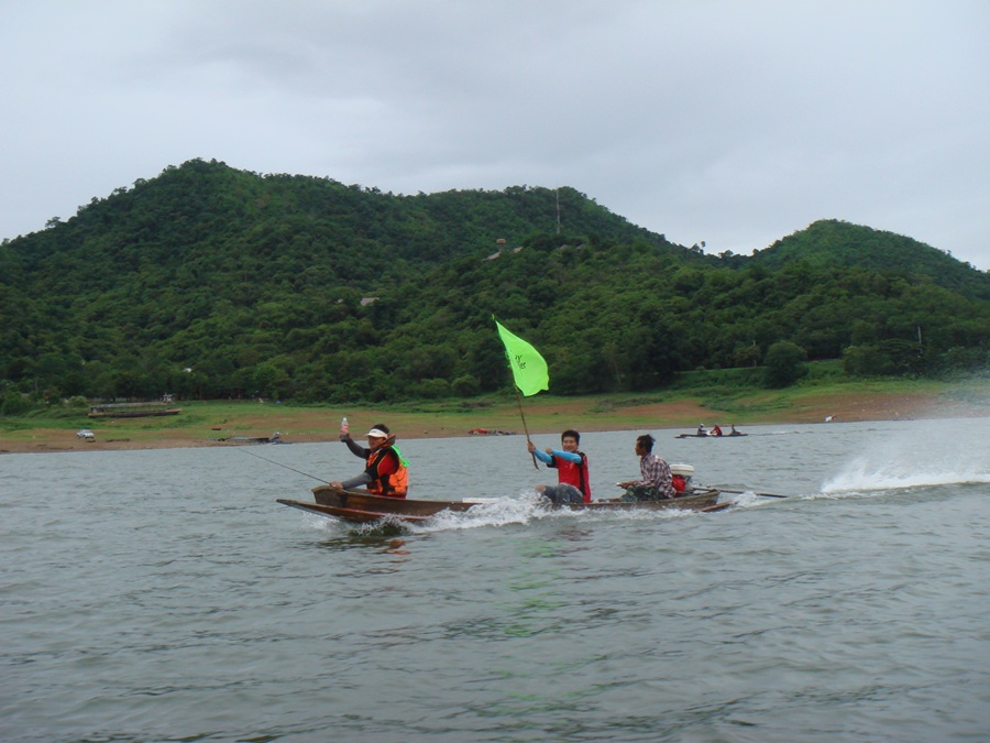 กองเรืออินดี้ ถอยยยยยยยยยยยยยยยยยยยยยยยยยยยยยยยยยยยยยยยย  :laughing: :laughing: :laughing: :laughing