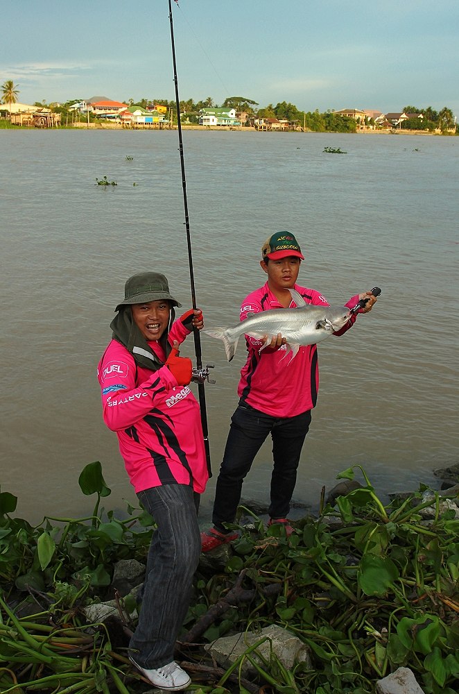 เรียบร้อยครับ เอาขึ้นมาได้สำเร็จ เทโพเจ้าพระยาครับ