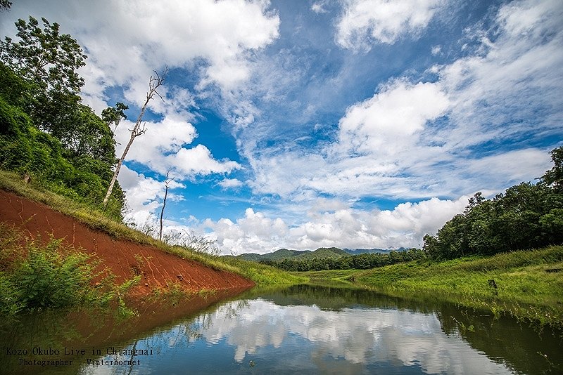 เห็นวิวสวยๆ...ขอจัดสักใบ

ฟ้าหลังฝนมัน..มักสวยงามเสมอนะครับ
 :cheer: :cheer: :cheer: :cheer: :che