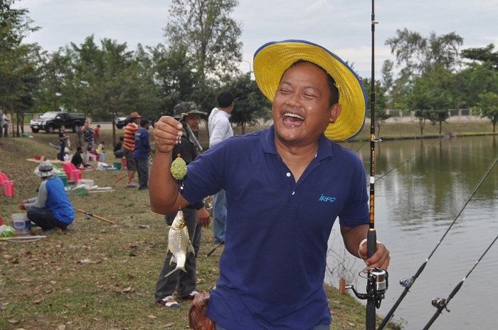 น้าเส จัดขึ้นมาอีกหน่วย ดีใจใหญ่นะ... :laughing: :laughing: :laughing:...