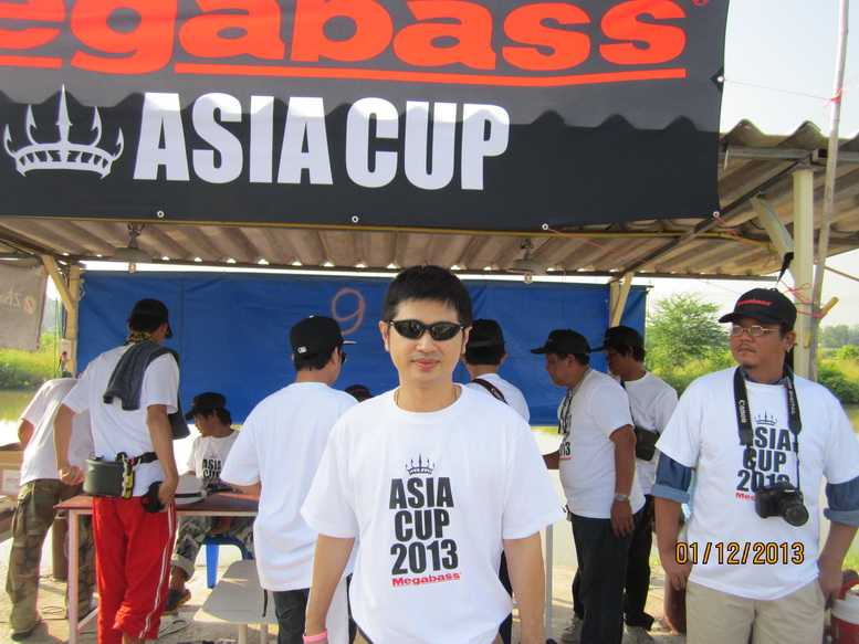 บอสใหญ่สุดหล่อ  Megabass ASIA CUP  2013

 :music: :music: