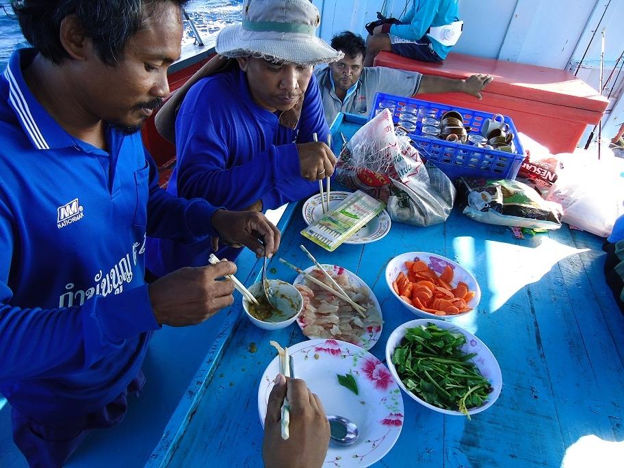 ปลาไม่กินเราเลยกินกันก่อน