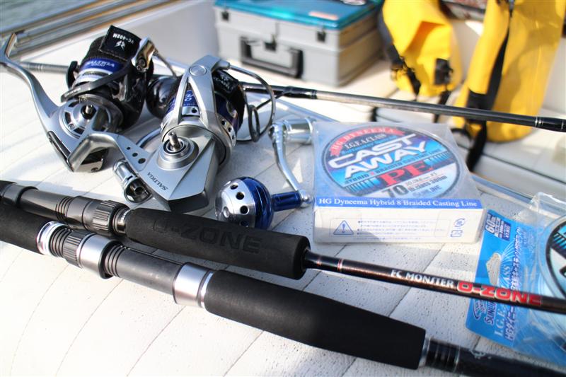 คันจิ๊กก็ใช้ fc monster o-zone  จับคู่กับรอก daiwa saltiga 4500 แค่นี้ก็โดนของใหญ่สบายแระ :love: