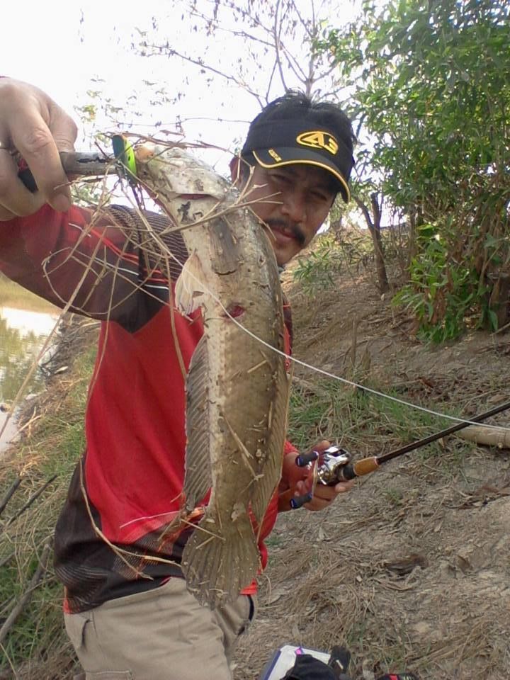 พอมาถึงสมรภูมิเดือดท่านแม่ทัพจัดอาวุธชุดใหม่เขี้ยวเล็บแห่งอเวจีลงไปก็จัดการข้าศึกมาได้ทันทีขอรับ :lo