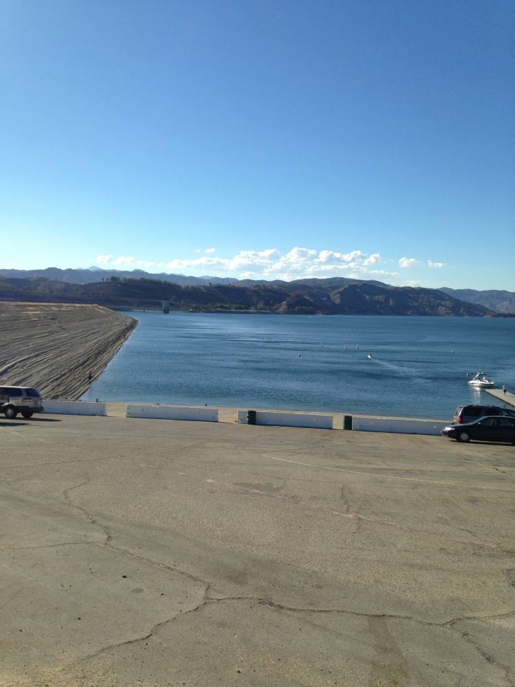 พาน้าๆมาที่ Castaic Lake ที่เดิมครับ อากาศเริ่มร้อนขึ้นครับเพราะเข้าสู่ฤดูใหม่ พาหลายๆชนิดก็เริ่มกิน