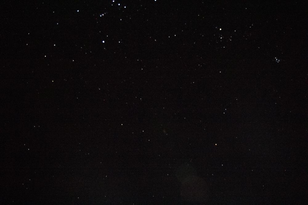  [b][center]ก่อนเข้านอนก็มานั่งนับดาวเล่นกัน คืนนี้ฟ้าเปิด ดาวเยอะมากๆ.... ขอพักวันแรกไว้ที่ภาพนี้คร