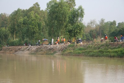 ทางการนิดๆๆๆๆ

ที่อิสานถ้ามาถึงจองหม่อง สร้างบ้านกันเลยครับ ไม่ลงทะเบียน