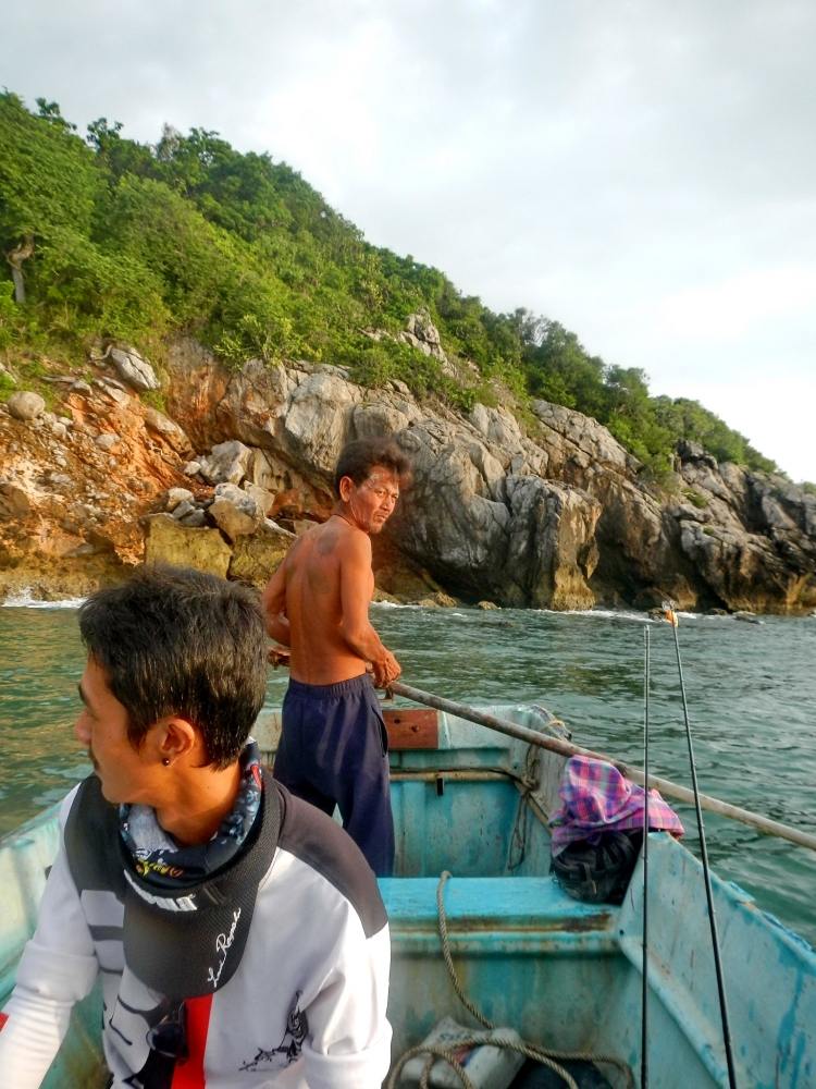                            [b]ชายเลยวัยกลางคน..ผู้โชกโชนกับทะเลทั้งอ่าวไทยและทะเลแถบ จ.สตูล...ถอดเสื